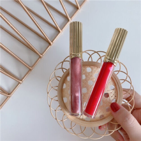 ESTEE LAUDER Pure Color Envy Kissable Lip Shine in 107 Tender Trap - Picture 3 of 3